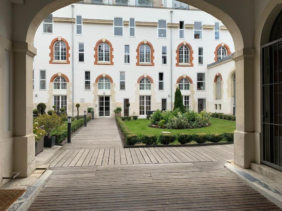 Studio Terrasse, Ancienne Maison De Champagne Реймс Екстериор снимка